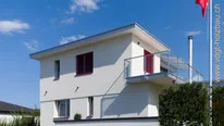 Aufgestocktes Wohnhaus, Seitenansicht