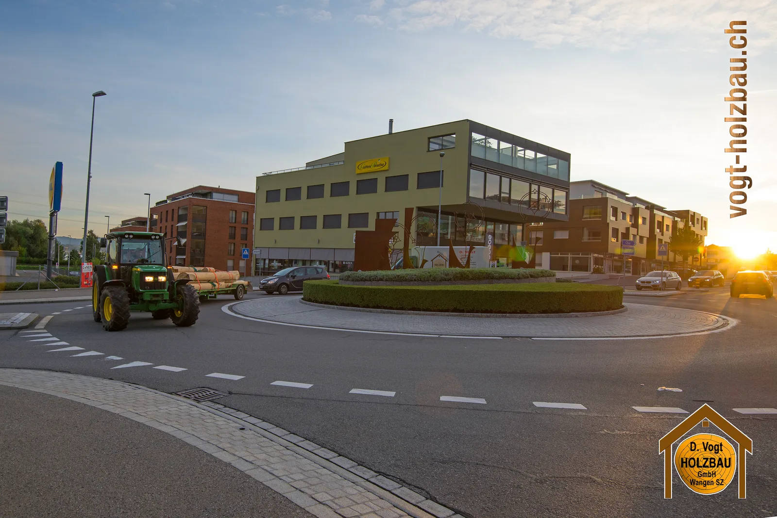 Blockhaus Gruobi: Aufrichte beim Spielplatz in Pfäffikon SZ
