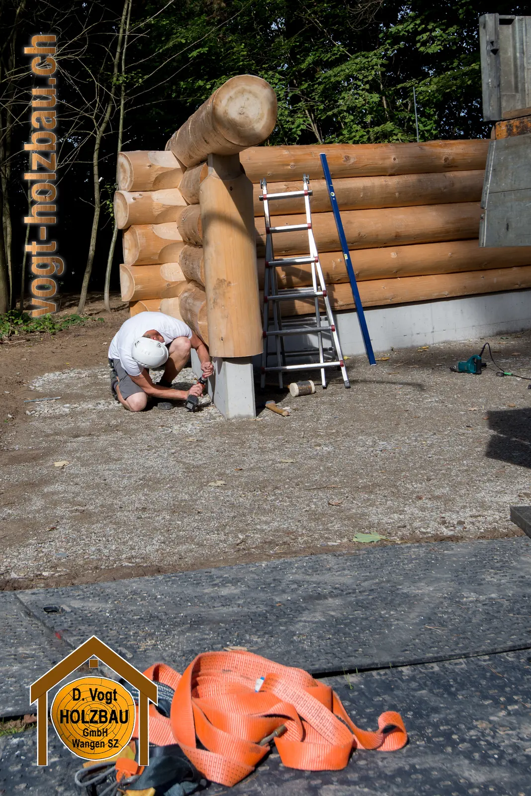 Blockhaus Gruobi: Aufrichte beim Spielplatz in Pfäffikon SZ