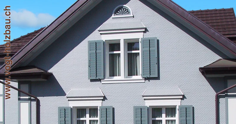 grosse und kleine Fassaden sollten regelmässi geprüft werden defekte Teile ersetzen wir