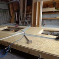 Beplankung eines Holzelements im Werk